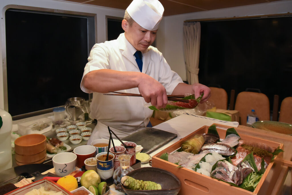 sushi cruise